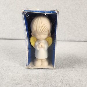 Holiday Candle Angel Wax Candle‎ 5 Inch New in Box Made in USA Christmas Decor
